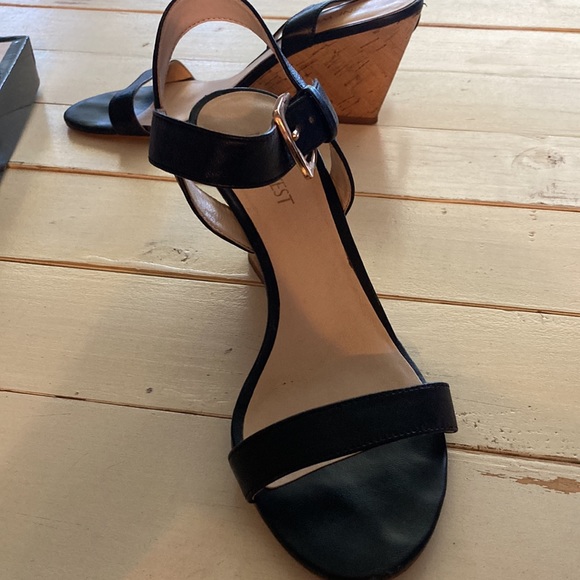 Nine West Black Sandals, Size 7 - Picture 6 of 7
